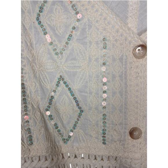 Boho Beige Crochet 100% Cotton Button V-Nec Top-NWOT - Picture 4 of 6